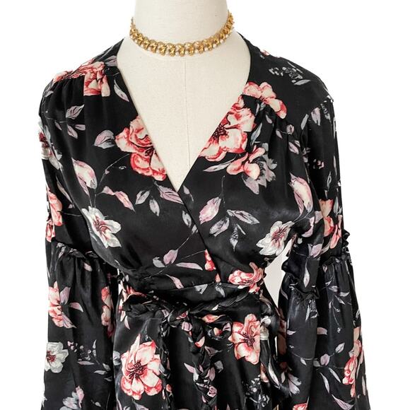 MISA Los Angeles Luna Black Floral Satin Balloon Sleeve Wrap Dress size S small - Picture 4 of 10